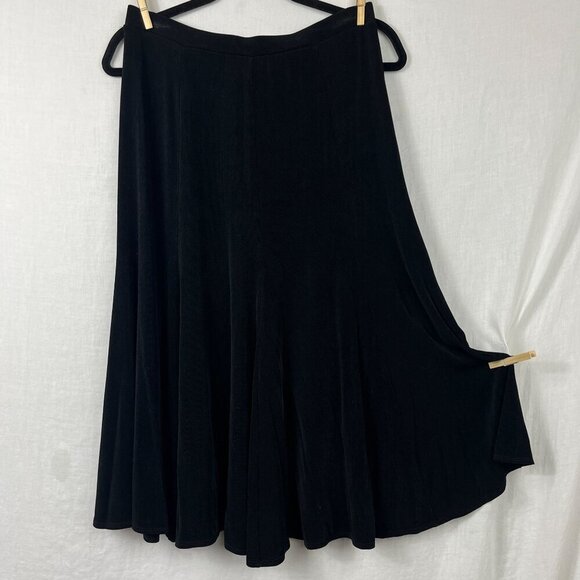Chicos Travelers Acetate Stretch Pull On Midi Swing Skirt Womens M Minimalist - Picture 1 of 11